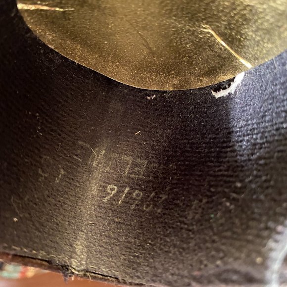 EUC Vintage Premier Collection women's Black Velvet Heels  Size 9 - Picture 9 of 12